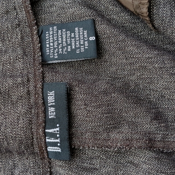 DFA New York Slacks brown size 8 - Picture 5 of 6